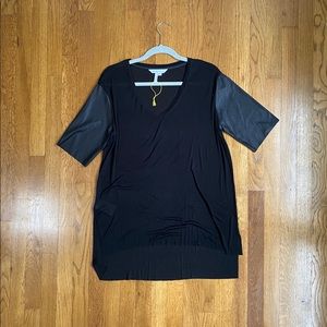 BCBG TUNIC TOP FAUX LEATHER